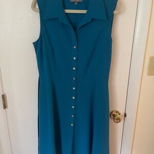 Sleeveless dress